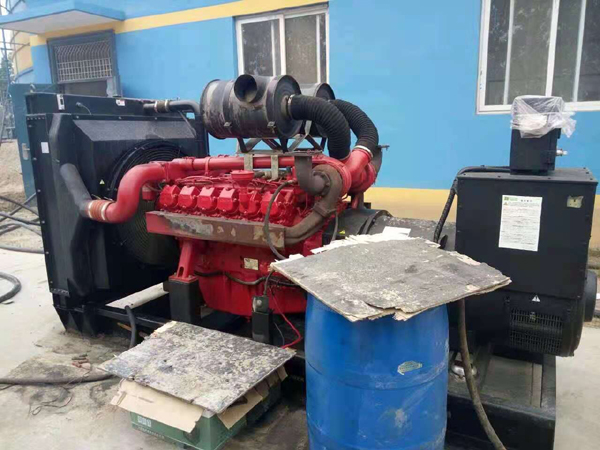 涵江关于柴油发电机组水箱污垢的产生与清理