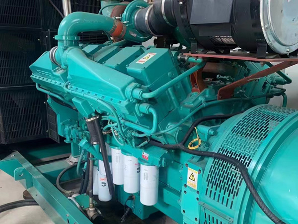 涵江更换100kW柴油发电机组机油时，需要注意哪些事项？